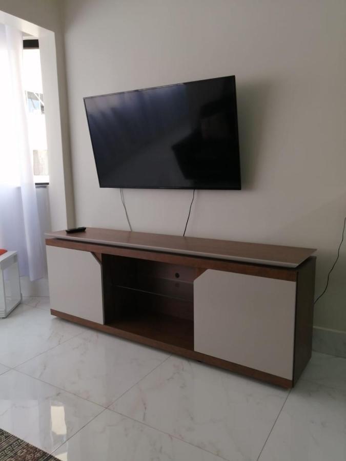 Caldas Novas - Go - Apartamento Parque Das Aguas Quentes Bloco 1 - Em Frente Clube Prive מראה חיצוני תמונה